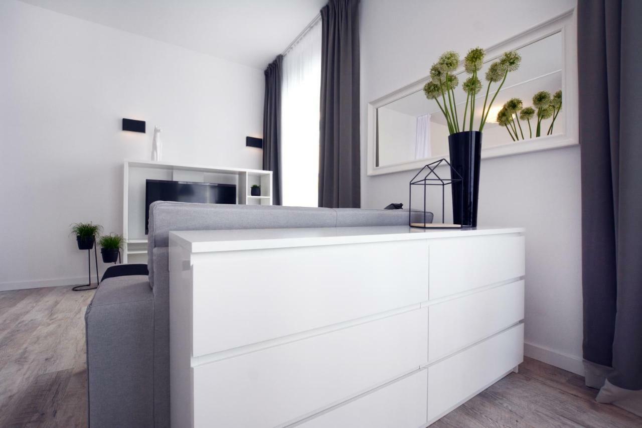 Apartament Towarowa Kołobrzeg Exterior foto